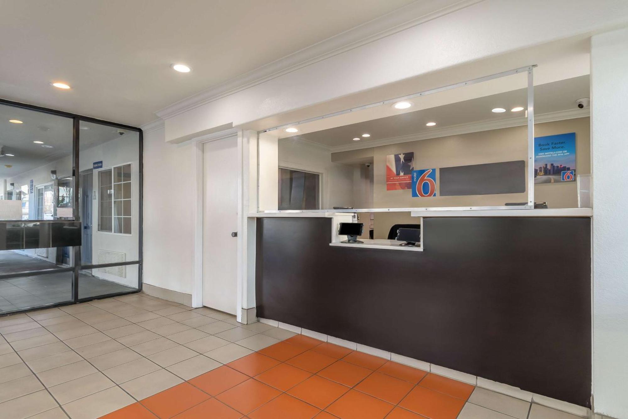 Motel 6-San Jose, Ca - Convention Center المظهر الخارجي الصورة