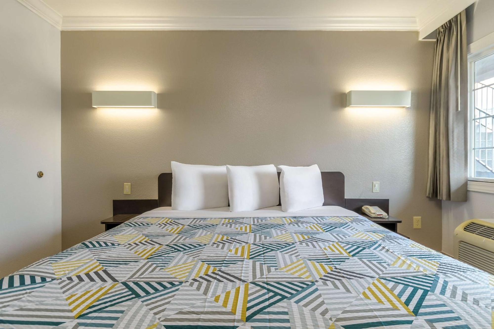 Motel 6-San Jose, Ca - Convention Center المظهر الخارجي الصورة