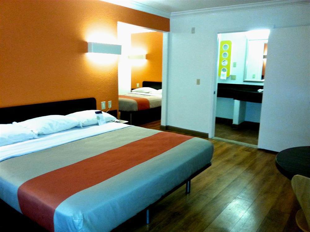 Motel 6-San Jose, Ca - Convention Center الغرفة الصورة